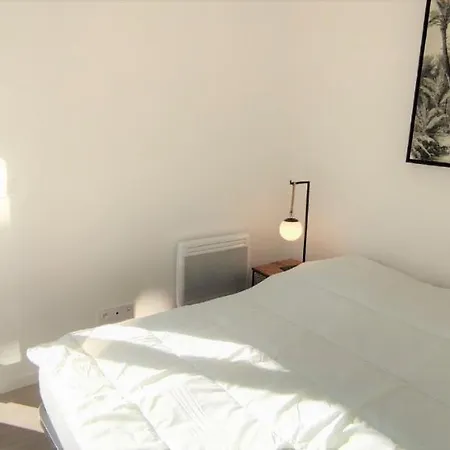 Dana Centre 23 Apartman *